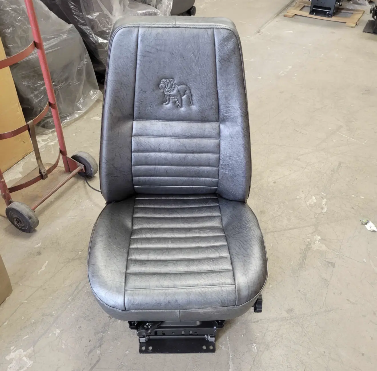 Mack Seats