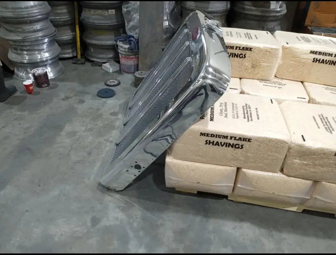 389 Peterbilt grill