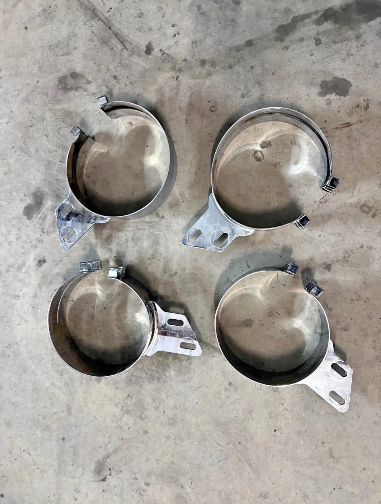 8” exhaust clamps