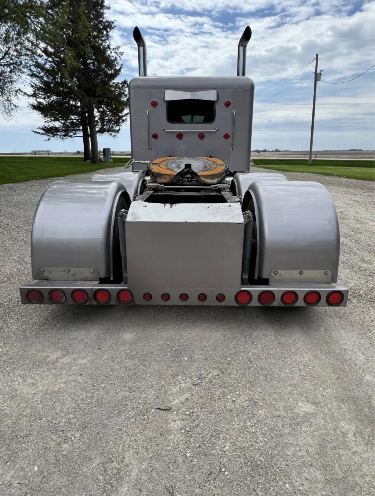 Fiberglass Double hump fenders