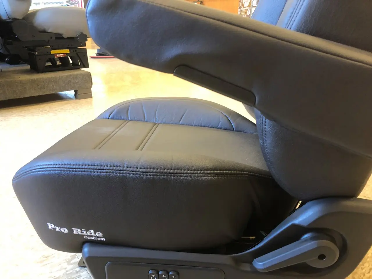 Black Bostrom Pro Ride Air Ride Seat